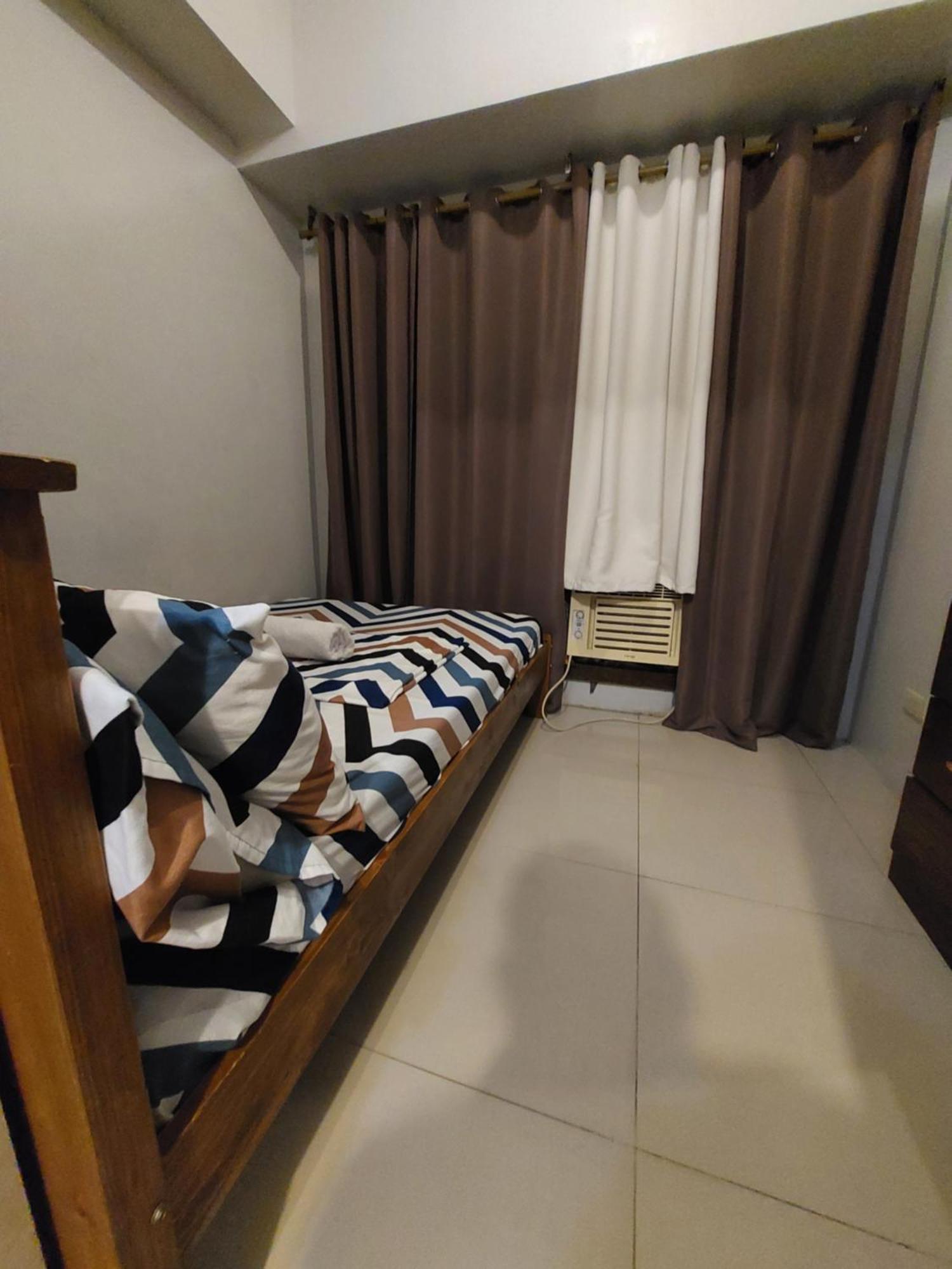Sea Residences Moa Jaylord Place Μανίλα Εξωτερικό φωτογραφία
